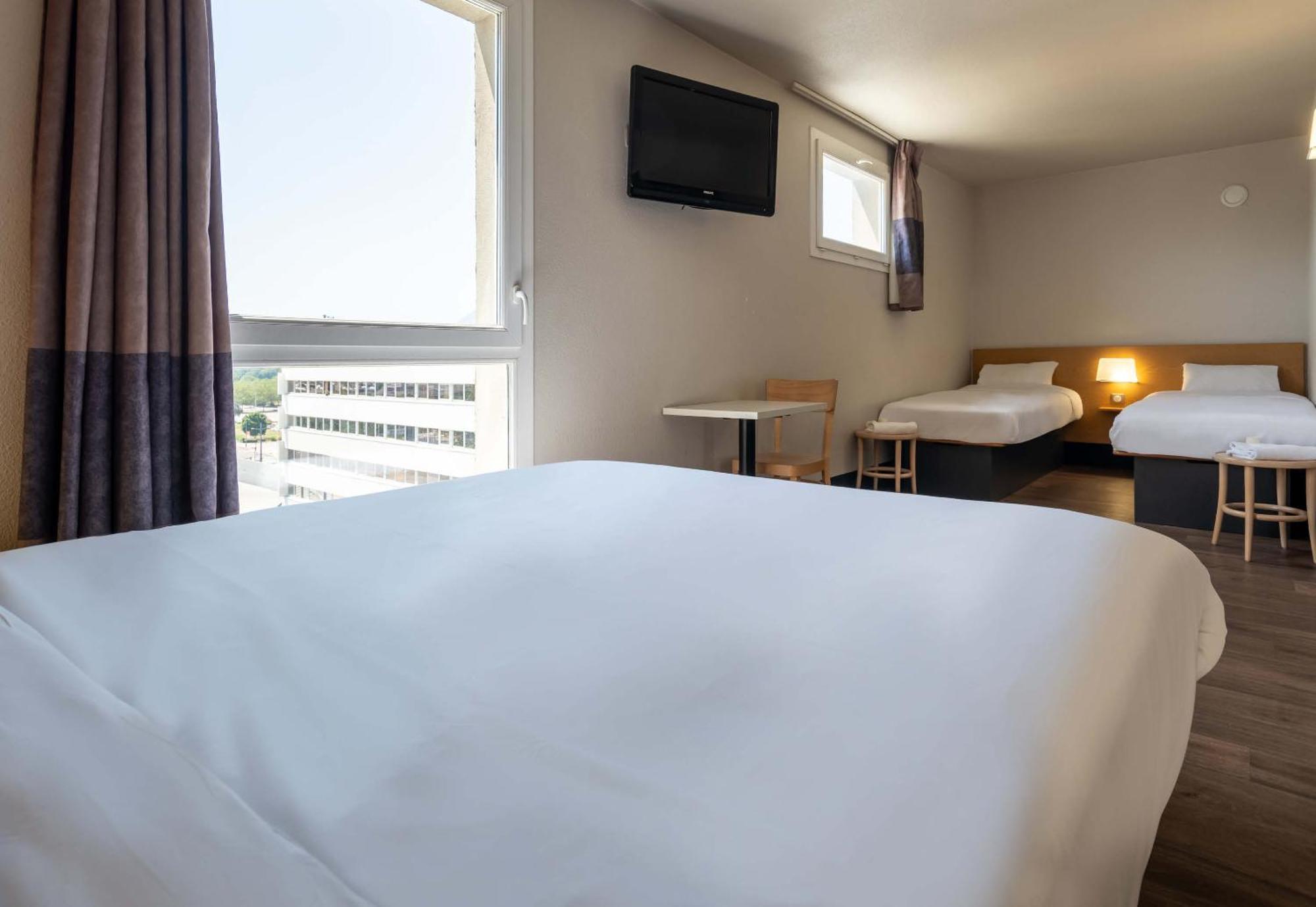 Centre Alpexpo Hotel